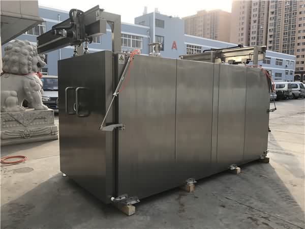 預冷機抽真空，快速將物料降溫